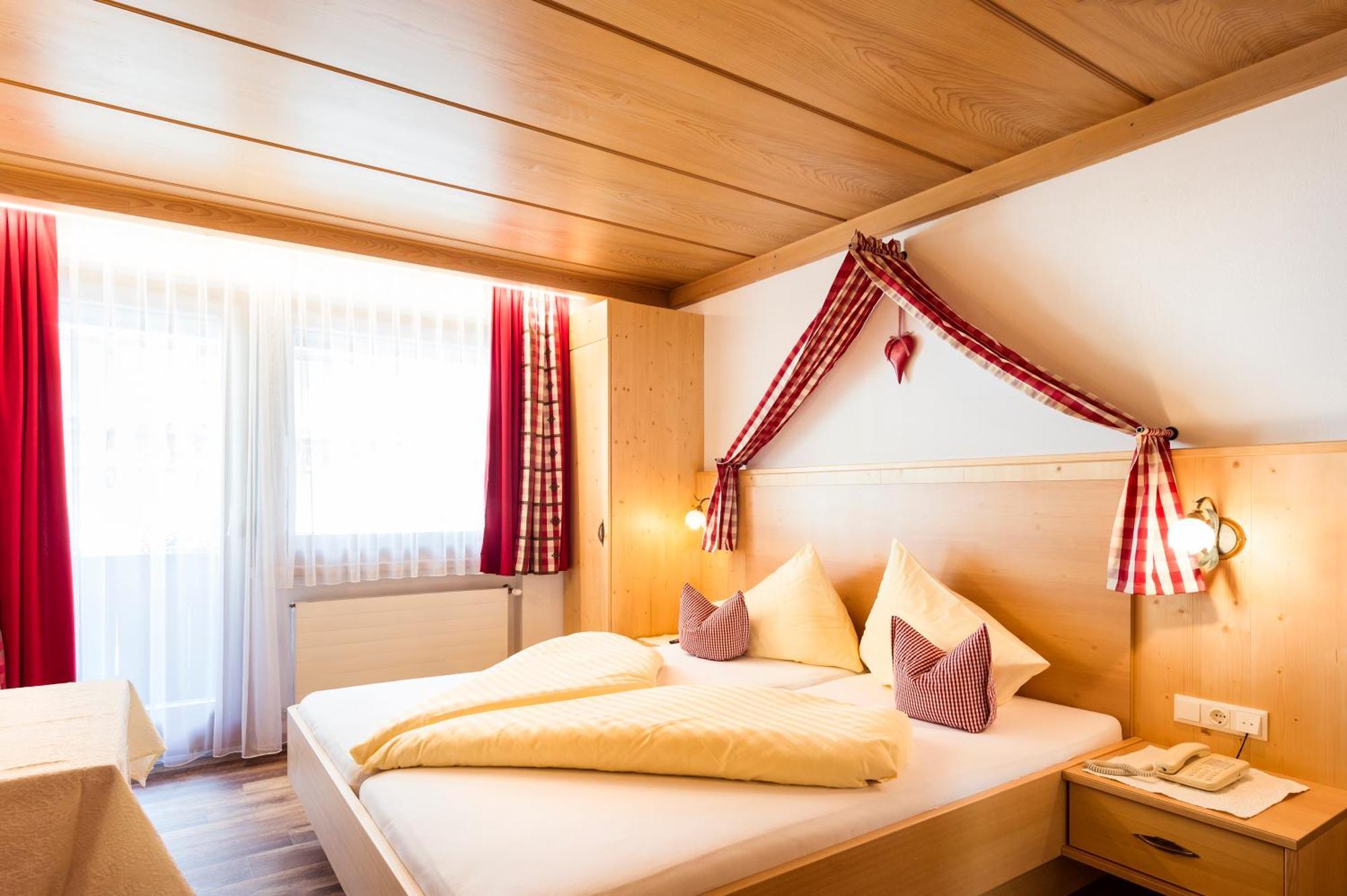 Hotel Angelika Neustift im Stubaital Extérieur photo