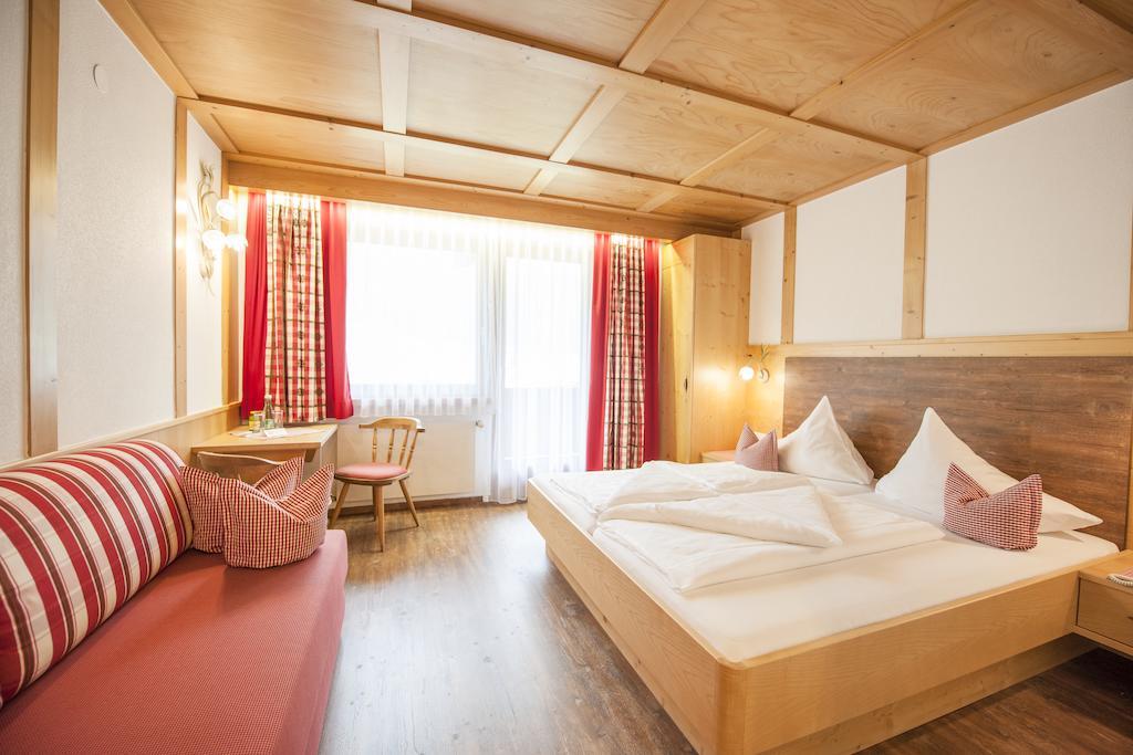 Hotel Angelika Neustift im Stubaital Extérieur photo